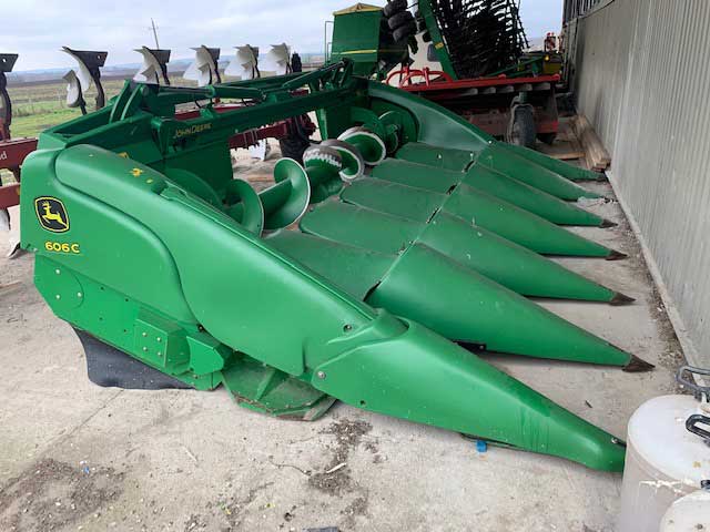 John Deere 606c adapter